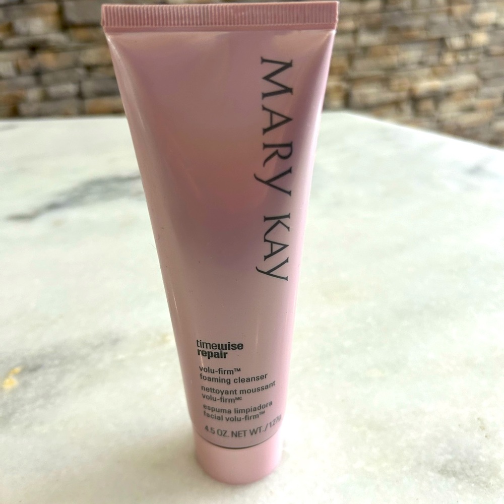 Mary Kay timewise repair foaming cleanser